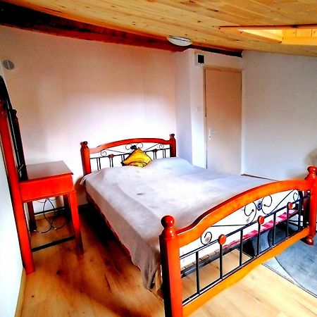 Appartement In The Heart Of Varna Extérieur photo